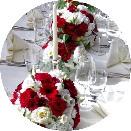 Table-decoration-wedding-color-red-pink-white